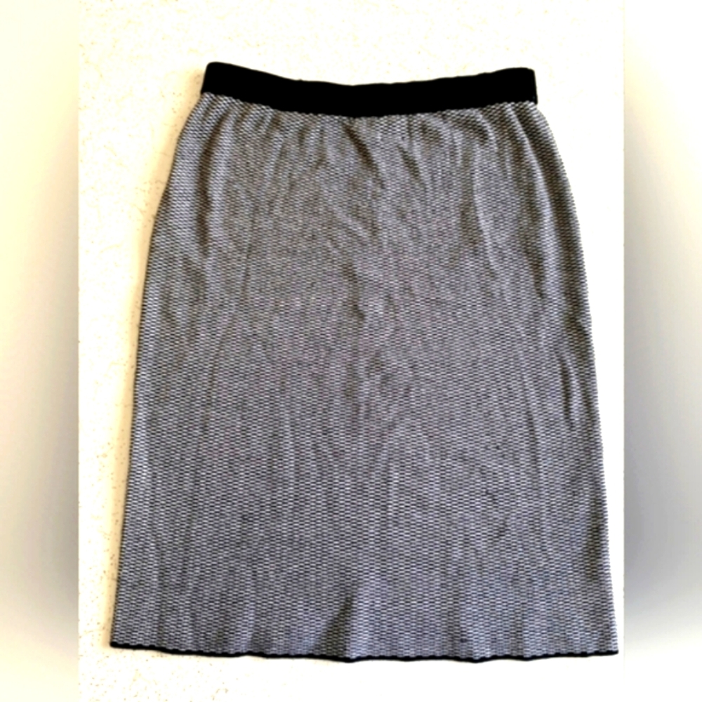 🖤 Stunning Saks Fifth Avenue Classic Black & White Sweater Skirt - S